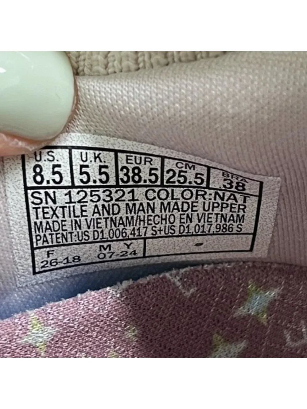 Skechers please review